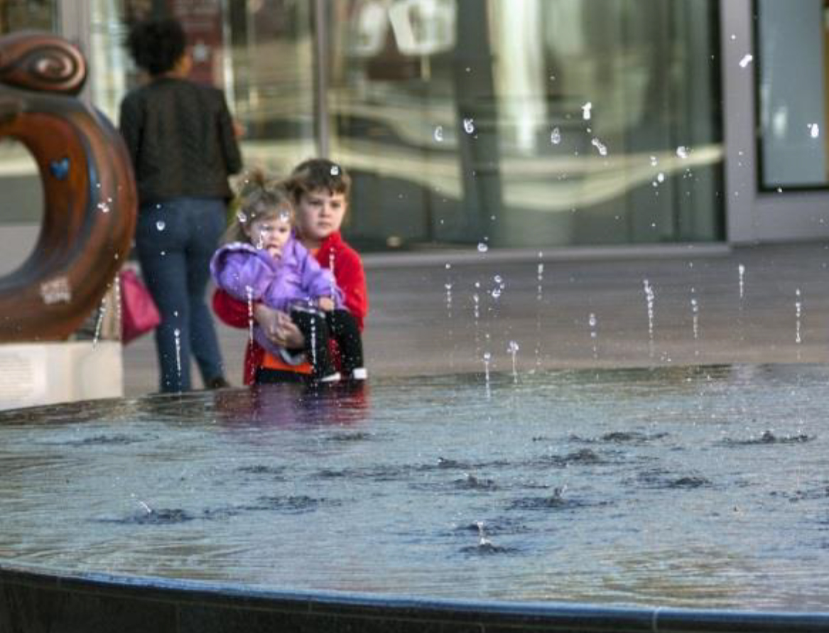 Needing to testify to the sustainability of a fountain project is now common.  The good news, writes Robert Mikula, is that it's becoming easier to defend the inclusion of any type of watershape if you make resource conservation a clear, distinct, reachable goal from the get-go.