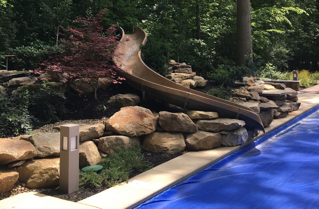 SR Smith River Run Pool Slide (Professional Installation Required) 