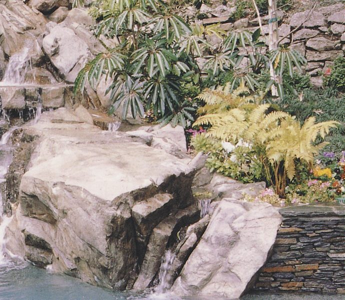 From expansive commercial installations to small backyard waterfeatures, artificial rockwork has become a mainstay for many watershapers – and for good reason: It allows the builder to achieve looks that might not have been possible otherwise, and to do so at reasonable cost. In this feature, experienced faux-rock designer and installer Ken Macaire covers some of the principles he applies in selecting formations and in creating rockworks that dazzle the eye while looking truly ‘natural.’