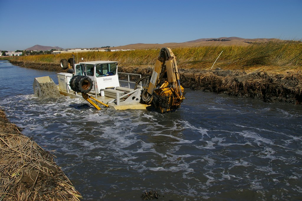A range of issues can conspire to make any good, man-made pond or lake head in the wrong direction. Addressing those factors and remediating poor water quality is a real specialty, says pond/lake expert George Forni – one that calls for an understanding of biology and chemistry as well as hydraulics. Here, he details the variety of techniques his firm employs when faced with a body of water that has taken a turn toward the foul and fetid.