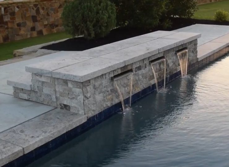 pools with diving platforms near me